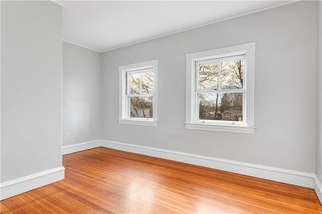 9 Linden Avenue, East Providence, RI 02916