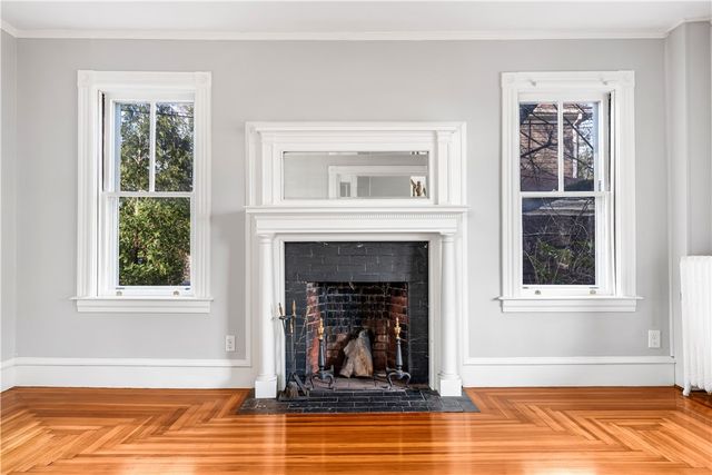 9 Linden Avenue, East Providence, RI 02916