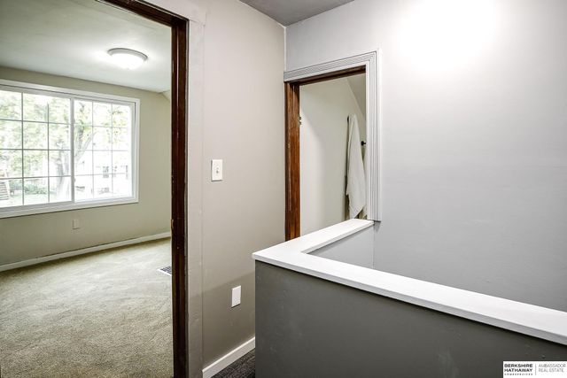 5611 Cedar Street, Omaha, NE 68106