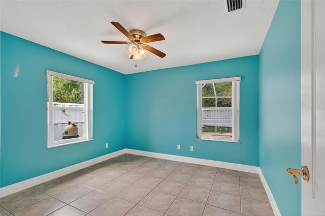13 WENTWORTH LANE, Palm Coast, FL 32164