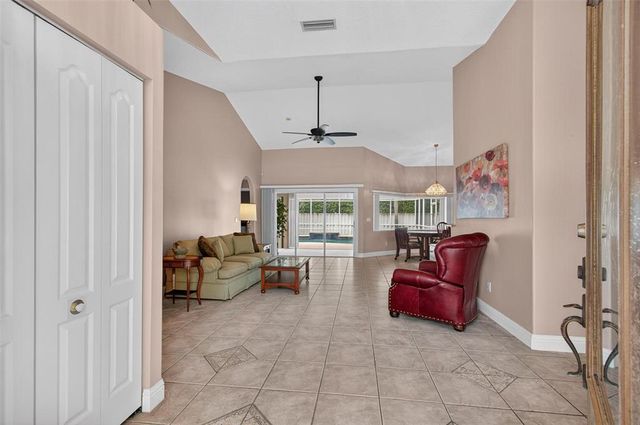 13 WENTWORTH LANE, Palm Coast, FL 32164