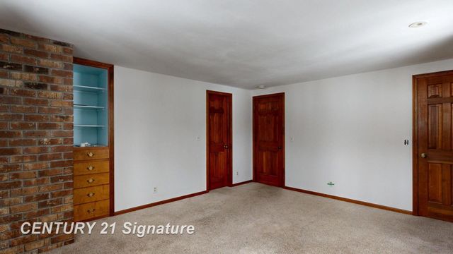 2765 Clairmount Drive, Saginaw Twp, MI 48603