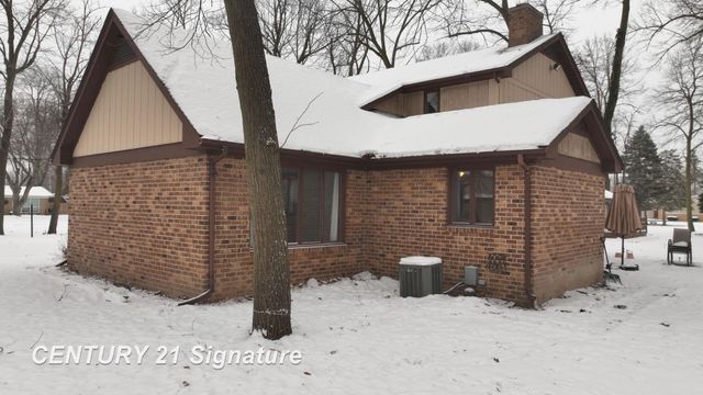 2765 Clairmount Drive, Saginaw Twp, MI 48603