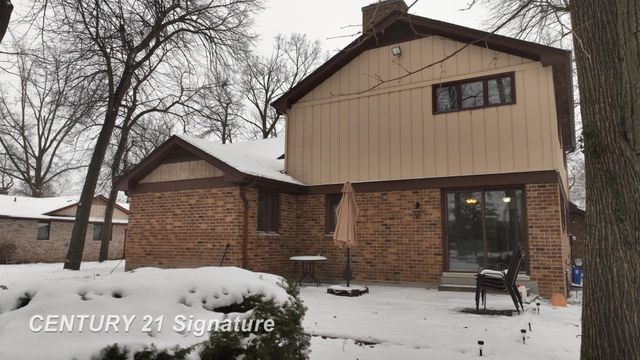 2765 Clairmount Drive, Saginaw Twp, MI 48603