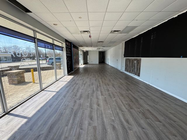 12250 S Harlem Avenue, Palos Heights, IL 60463