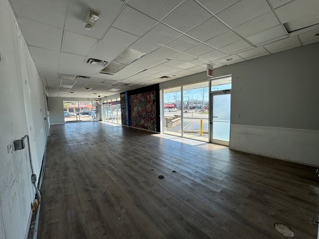 12250 S Harlem Avenue, Palos Heights, IL 60463