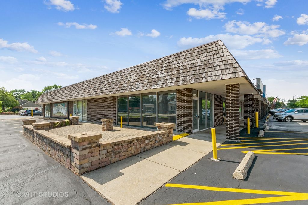 12250 S Harlem Avenue, Palos Heights, IL 60463