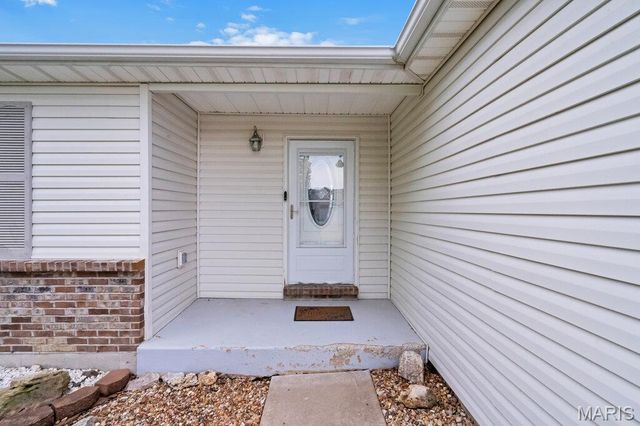 117 Hickory Trails Drive, Wright City, MO 63390