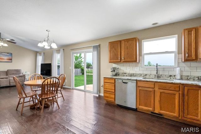 117 Hickory Trails Drive, Wright City, MO 63390