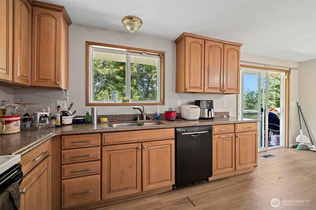 2521 Talbot Crest Drive S, Renton, WA 98055