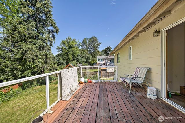 2521 Talbot Crest Drive S, Renton, WA 98055