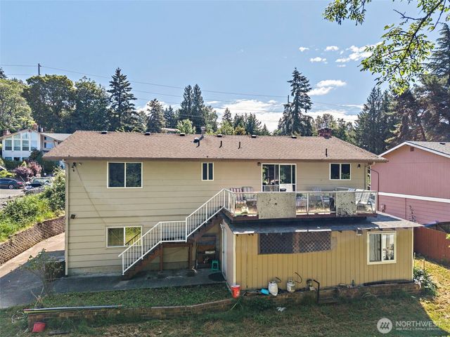 2521 Talbot Crest Drive S, Renton, WA 98055
