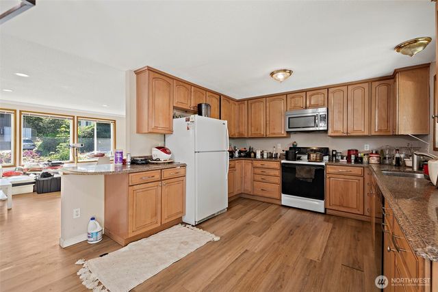 2521 Talbot Crest Drive S, Renton, WA 98055
