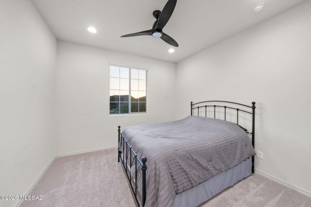 7911 S Land Grant Drive, Tucson, AZ 85747