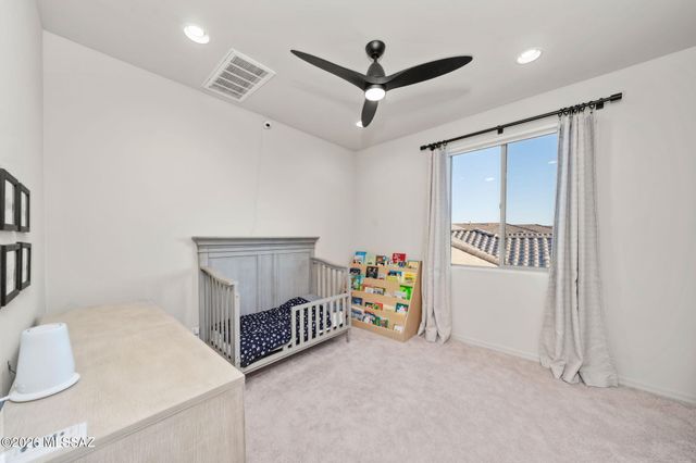 7911 S Land Grant Drive, Tucson, AZ 85747