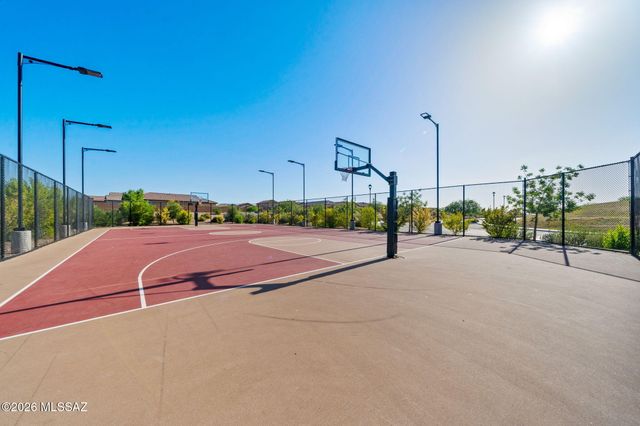 7911 S Land Grant Drive, Tucson, AZ 85747