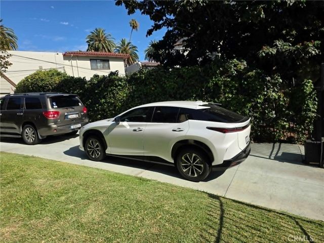 428 S Hoover. ST., Los Angeles, CA 90020