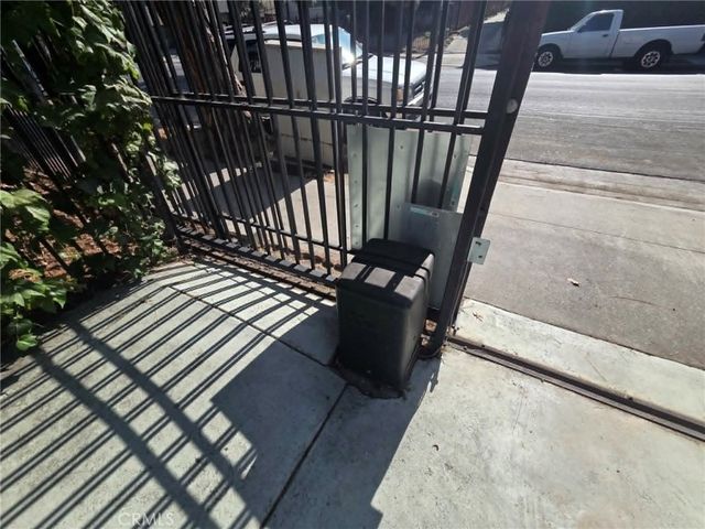 428 S Hoover. ST., Los Angeles, CA 90020
