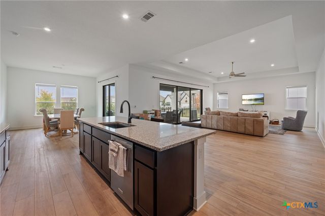 616 Hallwood Drive, Liberty Hill, TX 78642