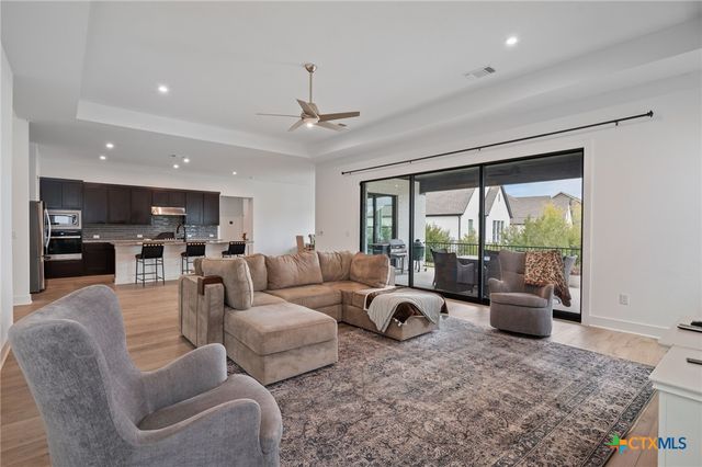 616 Hallwood Drive, Liberty Hill, TX 78642