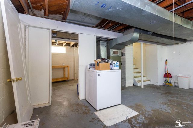 2169 Cicotte Avenue, Lincoln Park, MI 48146