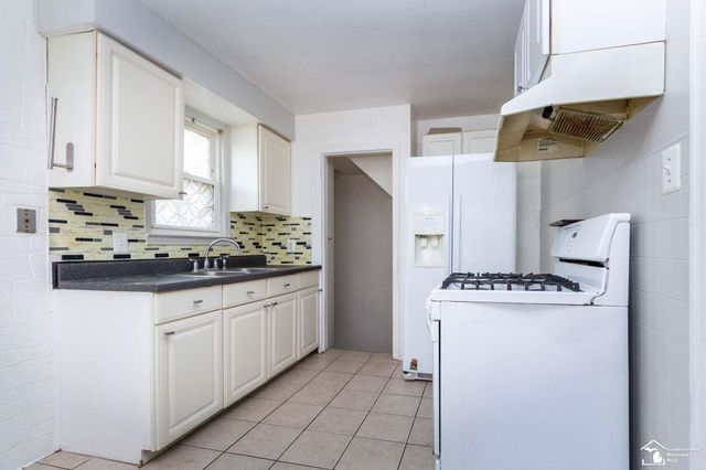 2169 Cicotte Avenue, Lincoln Park, MI 48146