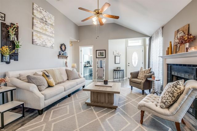 10222 Quest Drive, Frisco, TX 75035