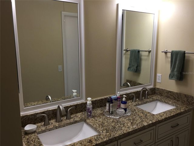 5025 82ND WAY E, Sarasota, FL 34243