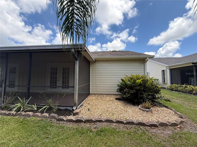 5025 82ND WAY E, Sarasota, FL 34243
