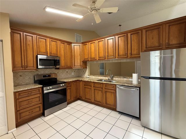 5025 82ND WAY E, Sarasota, FL 34243