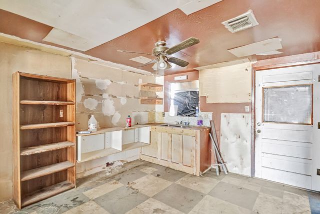 1205 Wilson St, Odessa, TX 79763