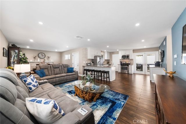 3025 Lime Avenue, Fullerton, CA 92835
