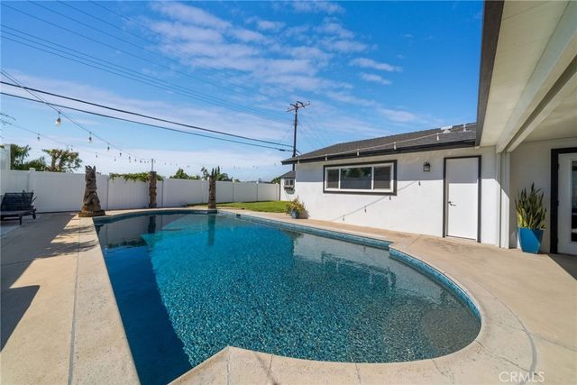 3025 Lime Avenue, Fullerton, CA 92835