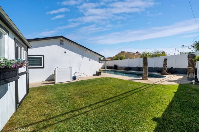 3025 Lime Avenue, Fullerton, CA 92835