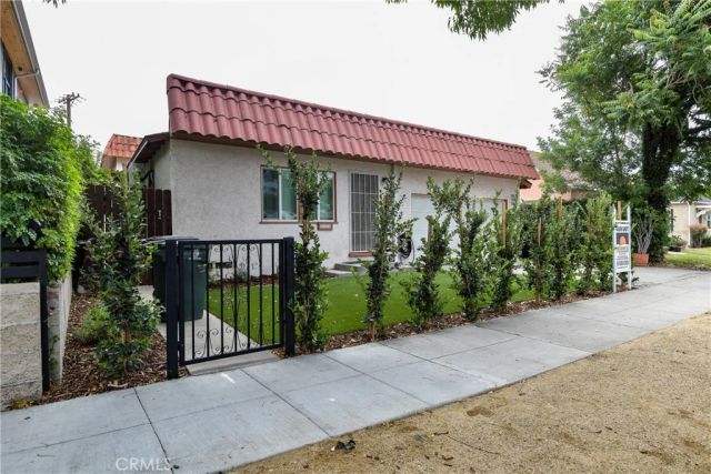 924 W Clark, Burbank, CA 91506
