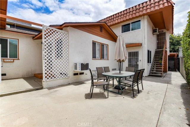 924 W Clark, Burbank, CA 91506