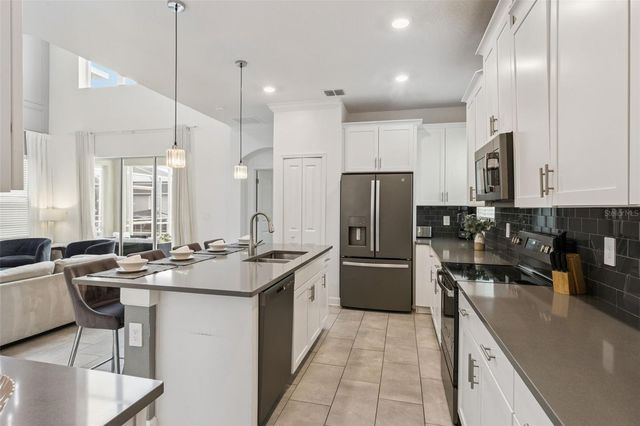 9095 SOMMERSET HILLS DRIVE, Davenport, FL 33896