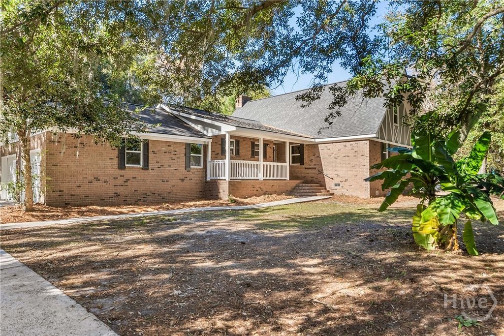 347 River Bend Road, Richmond Hill, GA 31324