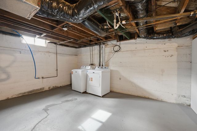 549-551 S Glendale Ave, Wichita, KS 67218