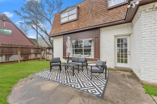 22318 Greenbrook Drive, Houston, TX 77073