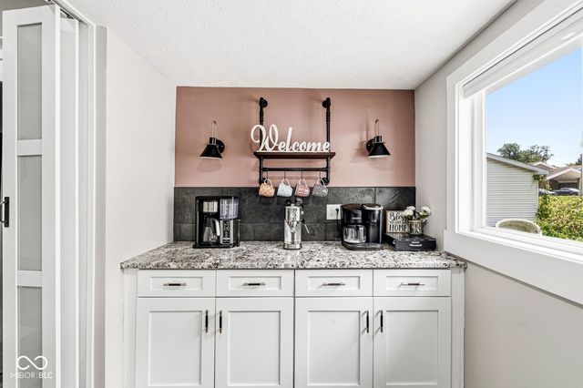 245 W Main Street, Mooresville, IN 46158