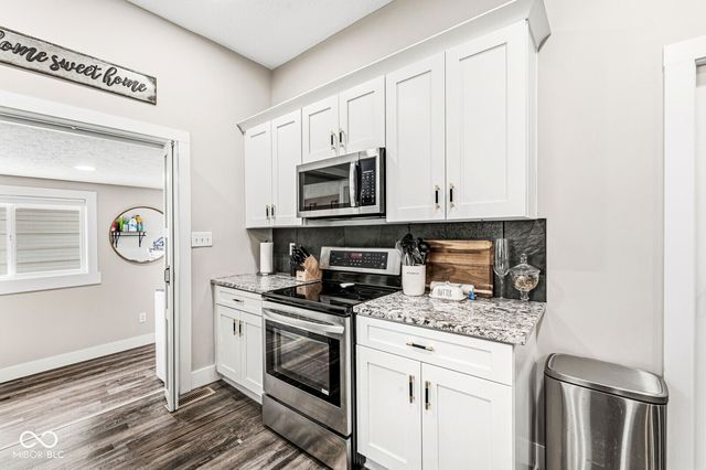245 W Main Street, Mooresville, IN 46158