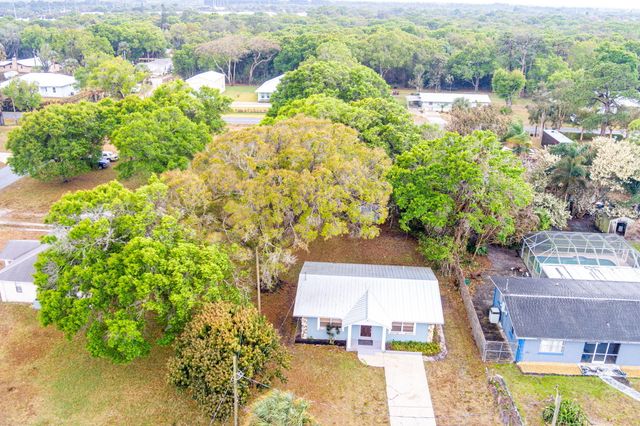 601 Russ Road, Fort Pierce, FL 34982