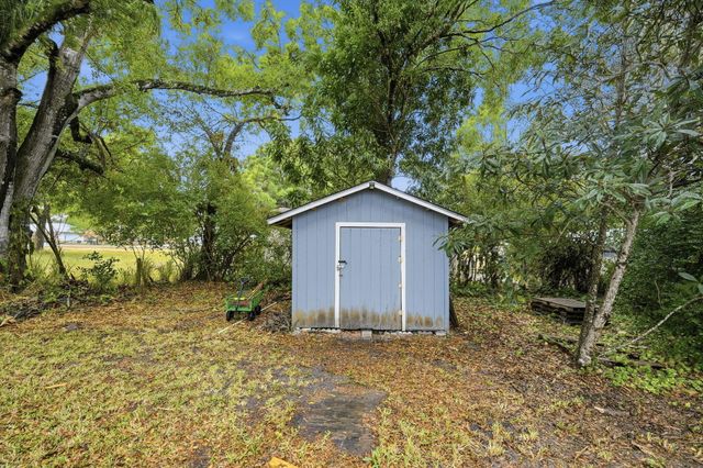 601 Russ Road, Fort Pierce, FL 34982