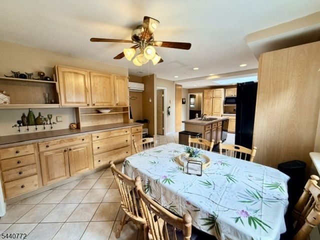 59 Allen St, Netcong Boro, NJ 07857