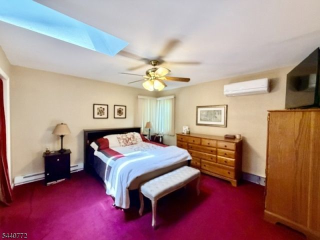 59 Allen St, Netcong Boro, NJ 07857