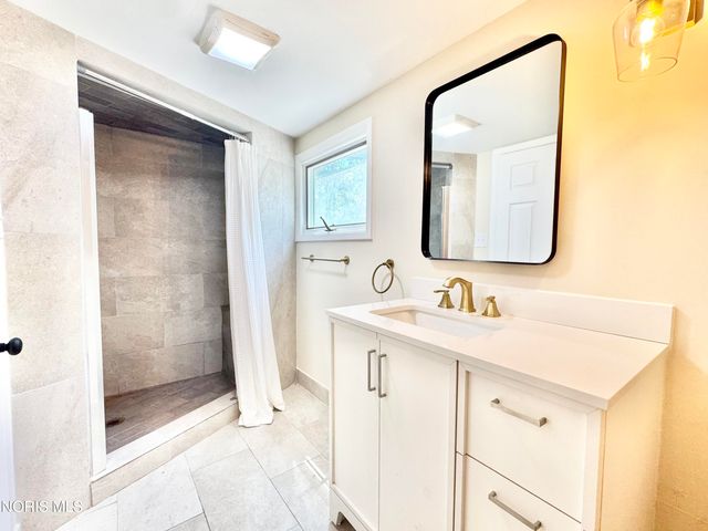 5307 Clover Lane, Toledo, OH 43623
