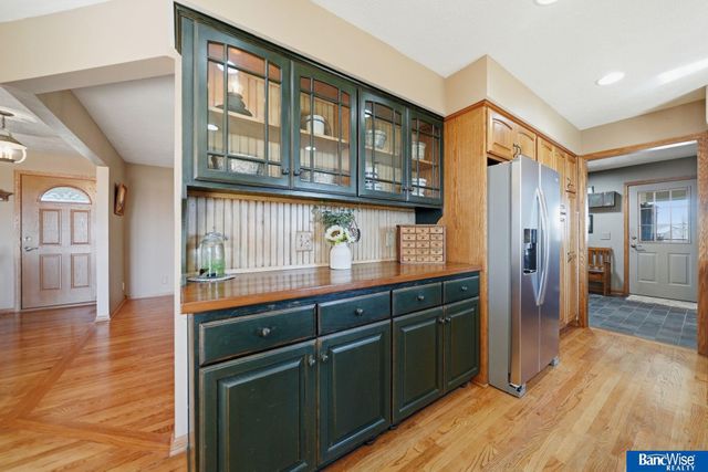 6830 SW 9 Street, Lincoln, NE 68523