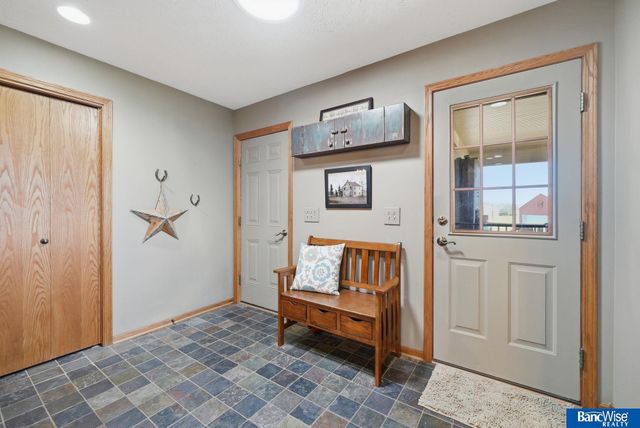 6830 SW 9 Street, Lincoln, NE 68523