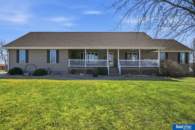 6830 SW 9 Street, Lincoln, NE 68523